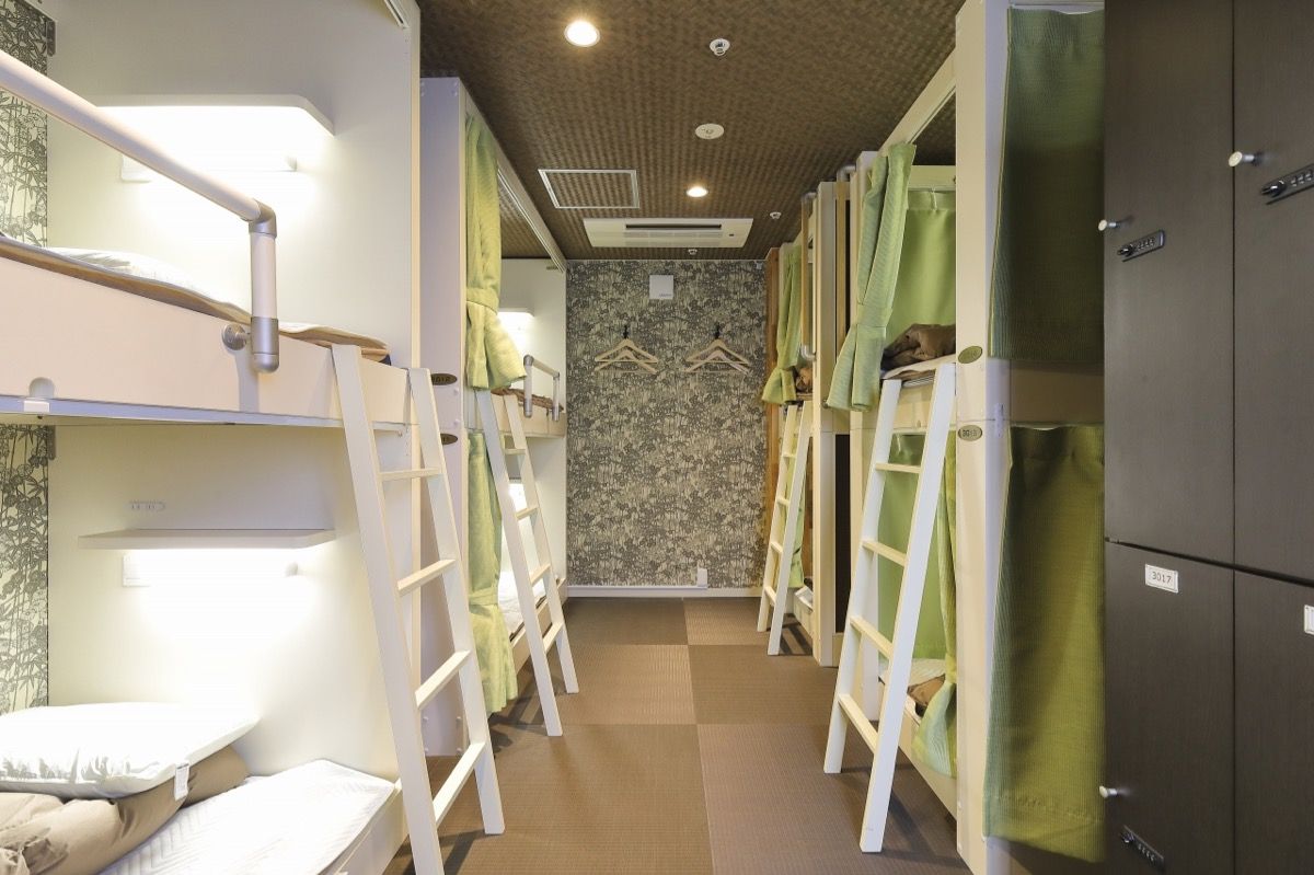8人部屋（共用シャワー・トイレ）