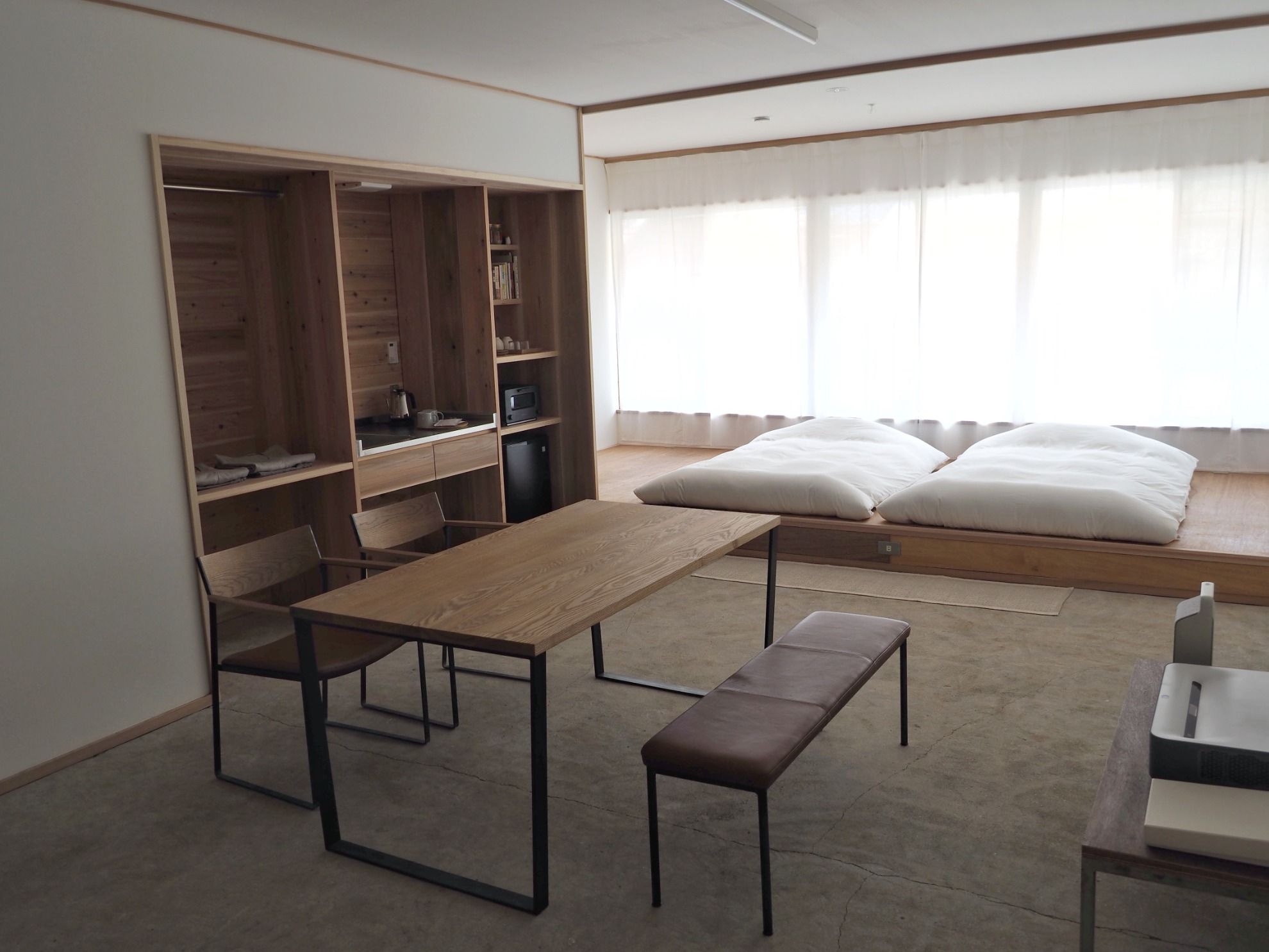 HUB INN  2階の宿