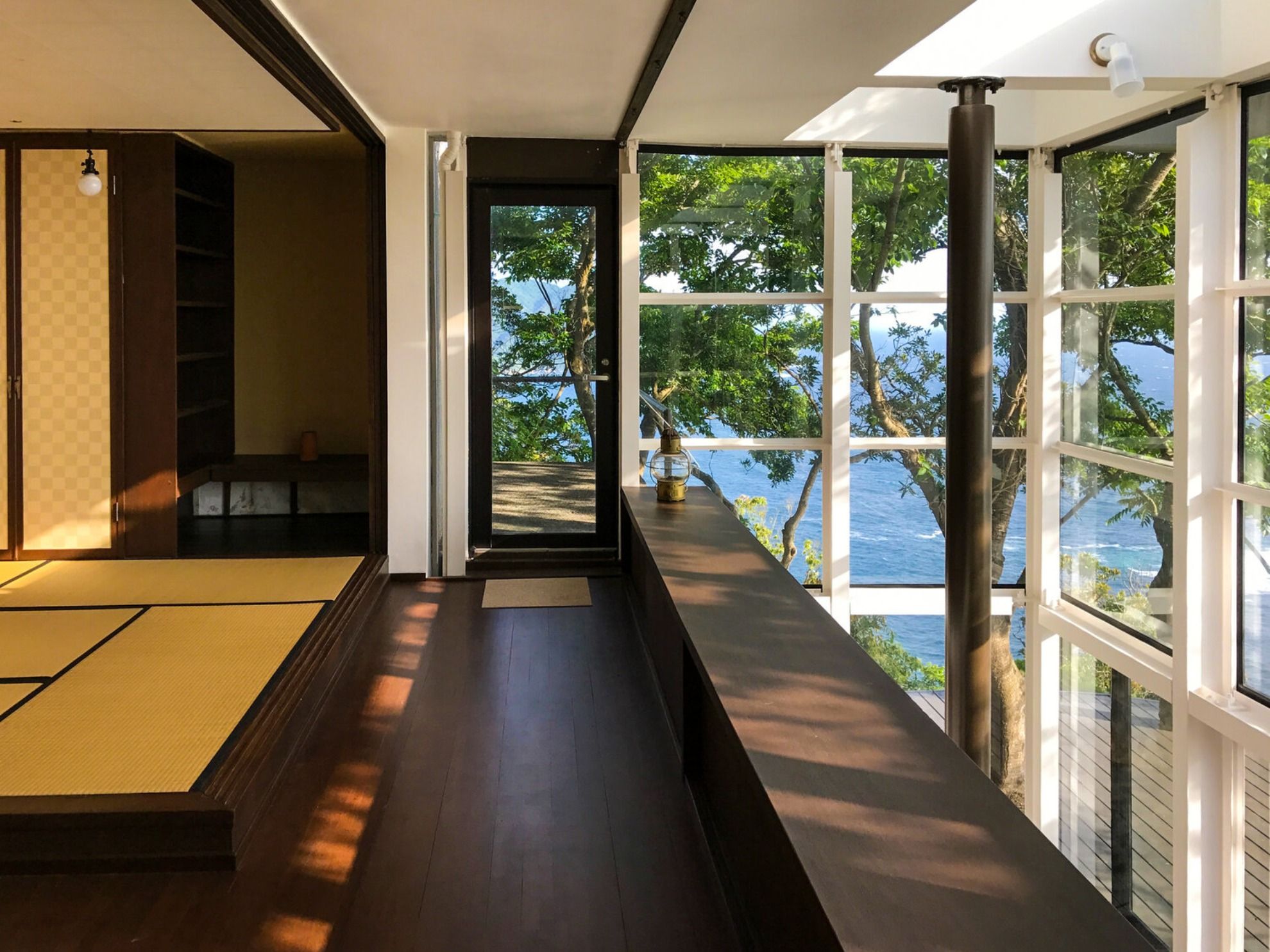 Izu Cliff House - 12