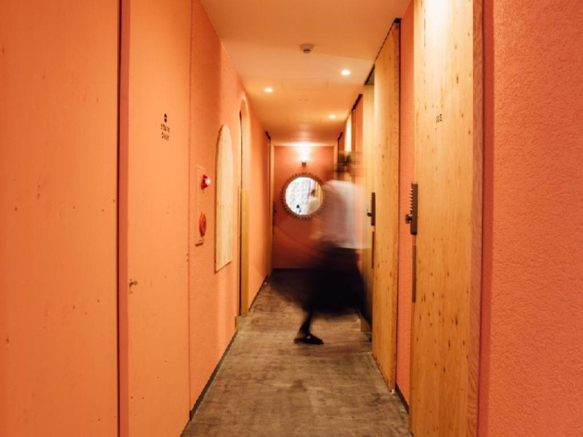 HOSTEL NINIROOM - 2