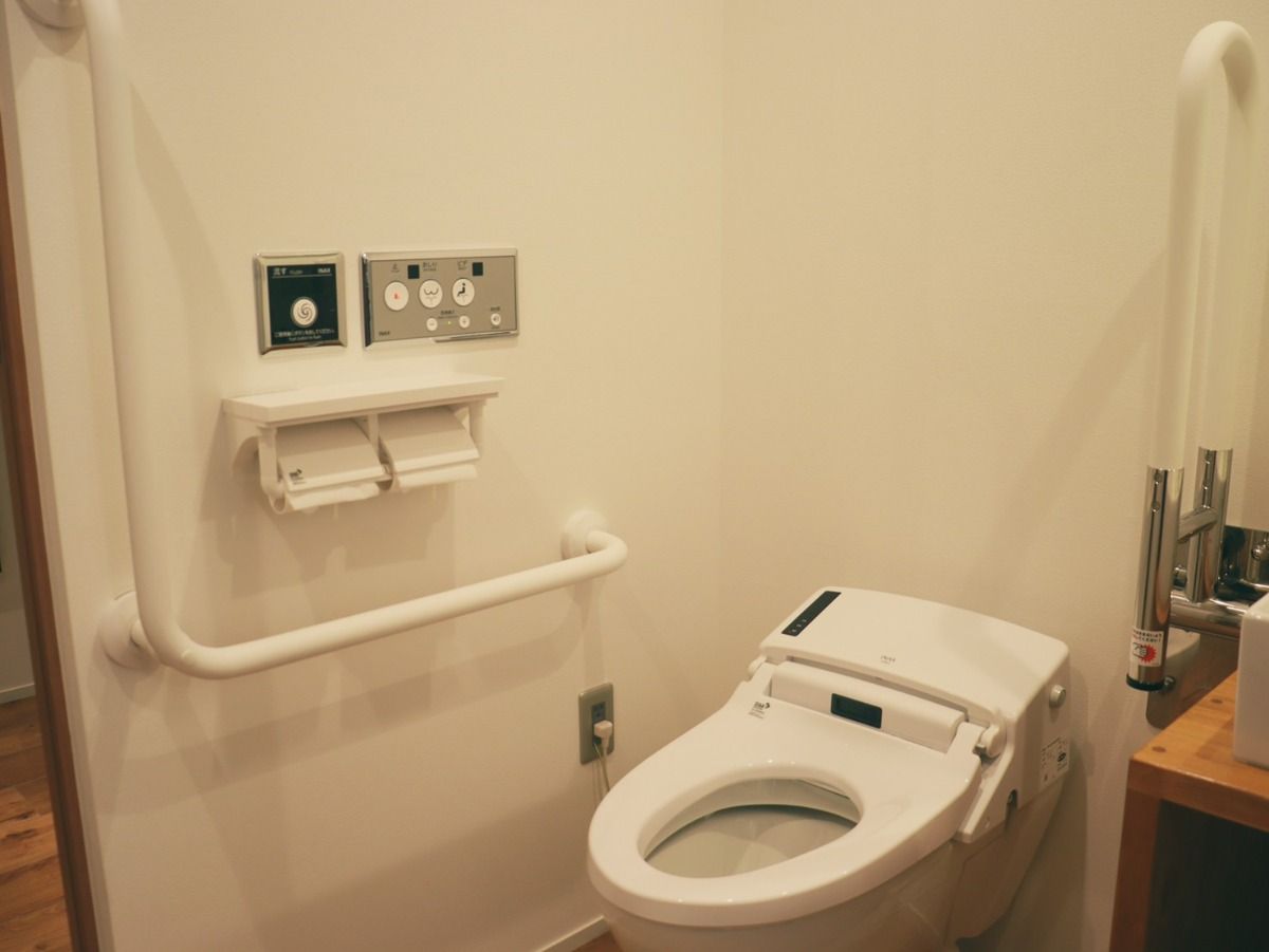 Accessible Deluxe Room - 4
