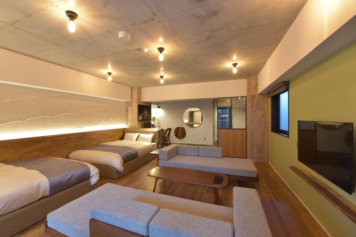 Superior Room with Sofa Bed - 4