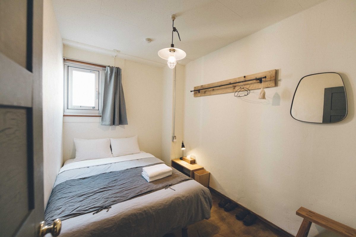 Nui. HOSTEL & BAR LOUNGE
