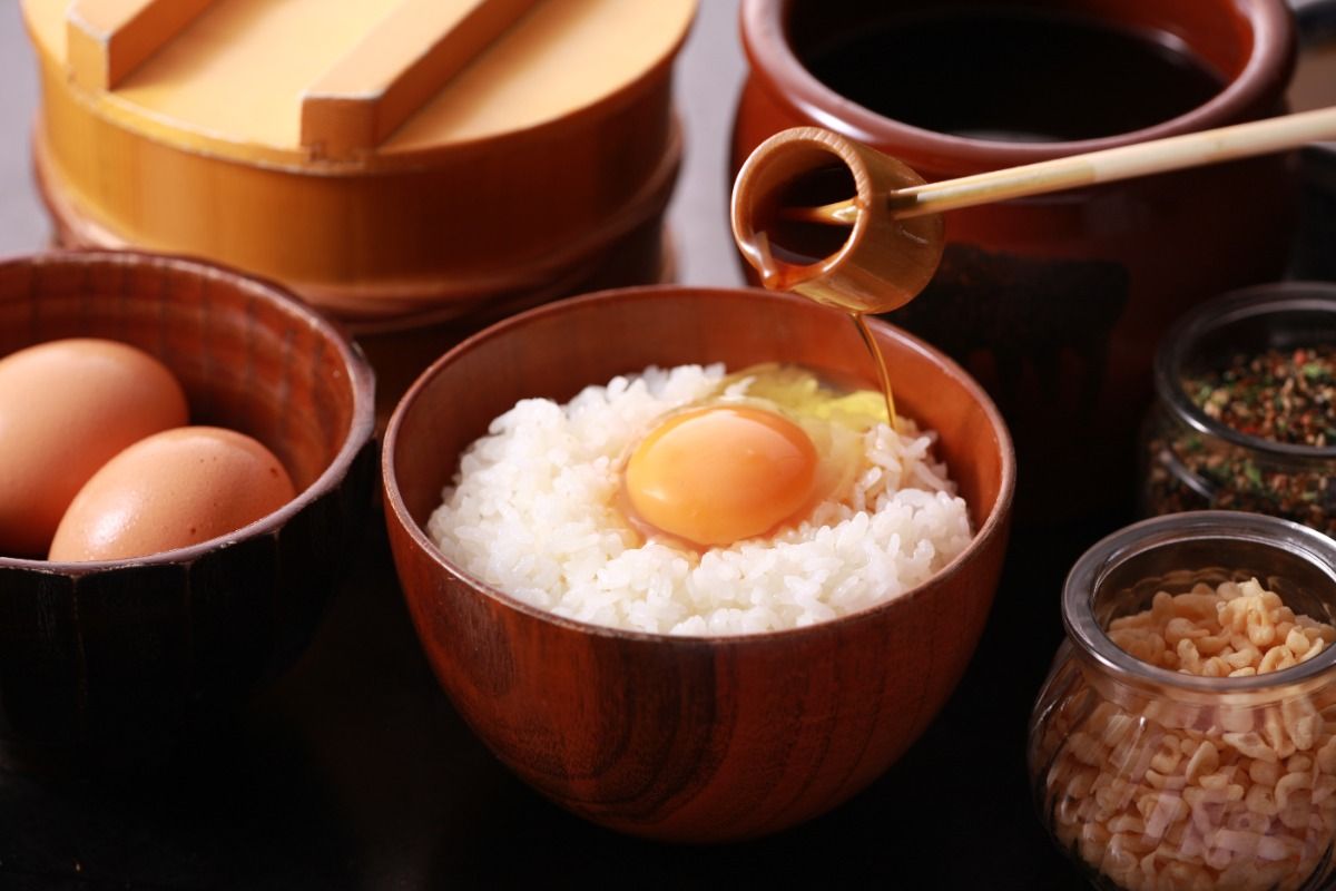 【ご朝食付き】行列ができる卵かけご飯のお部屋食