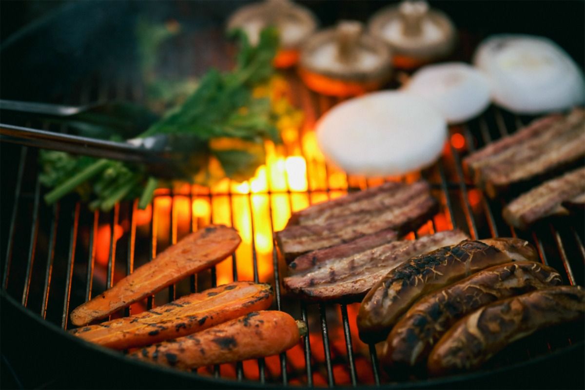 RISE & WIN Brewing Co. BBQ & General Store - 5