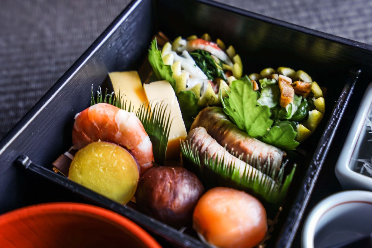 夕朝食付き(「喜庵 一能」松花堂御膳と地酒)※部屋食 - 7