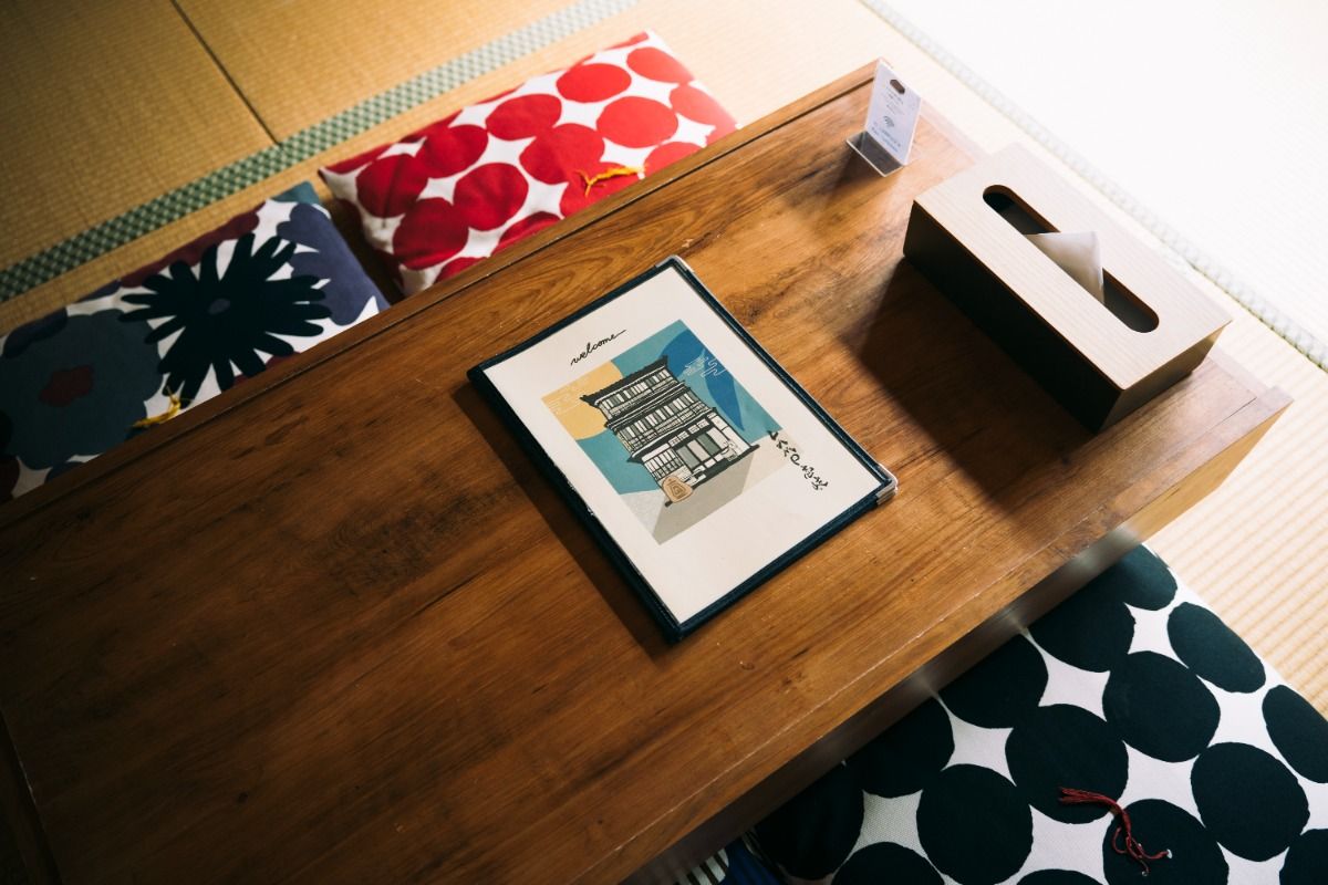 #203 Family room - 3