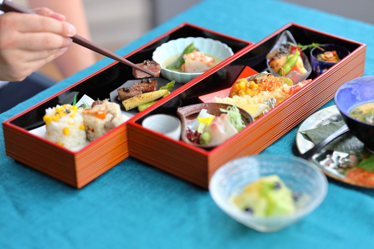 お部屋で味わう｜田中シェフ 創作和食の箱膳 - 2