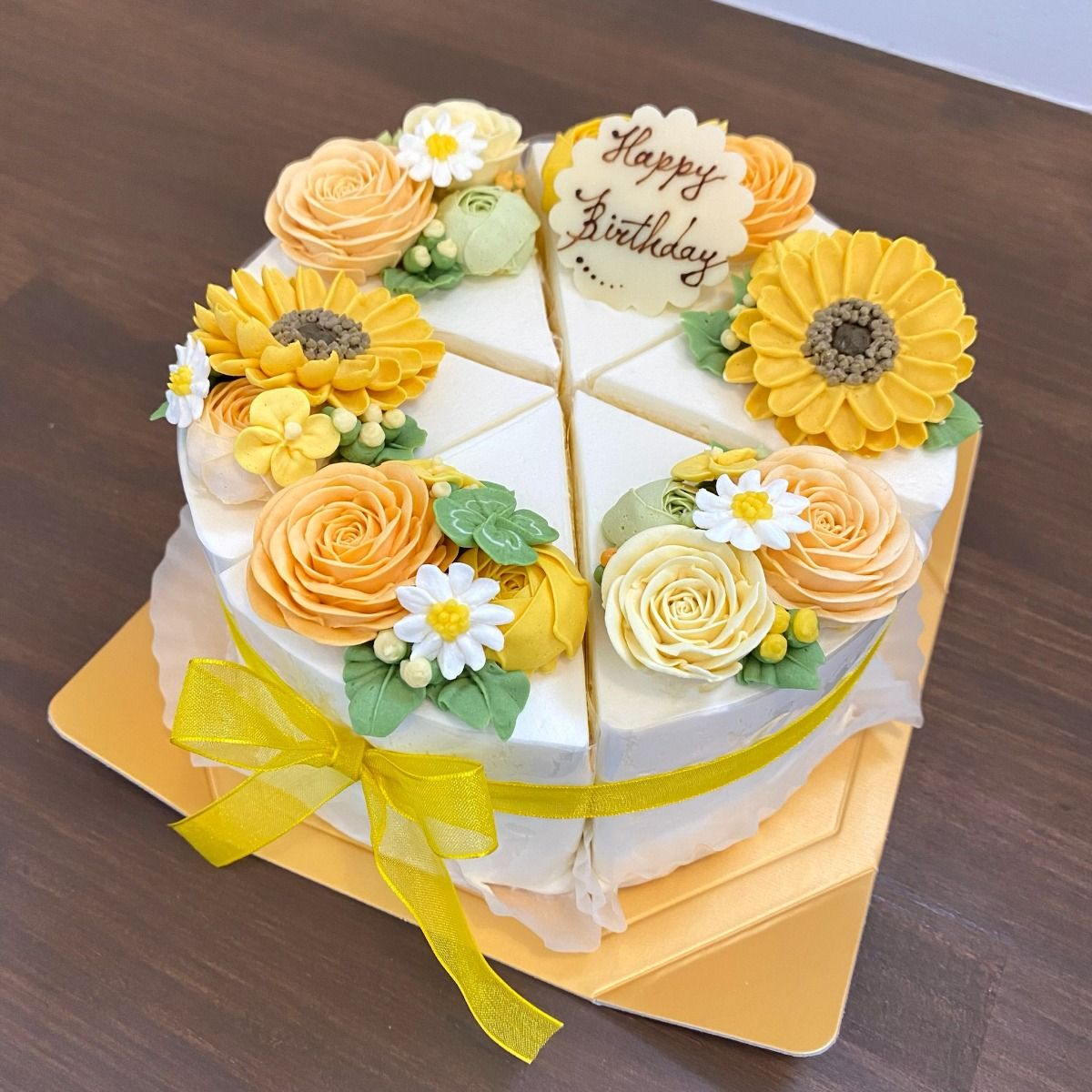 Accommodation plan with cakeworks kinpika flower cake - 7