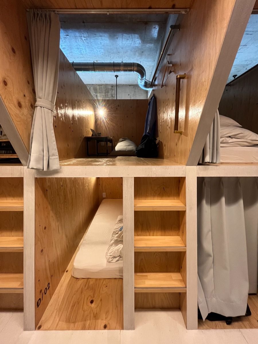 HANARE Premium Dormitory