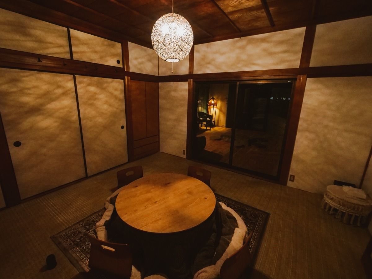 Room1 - 2