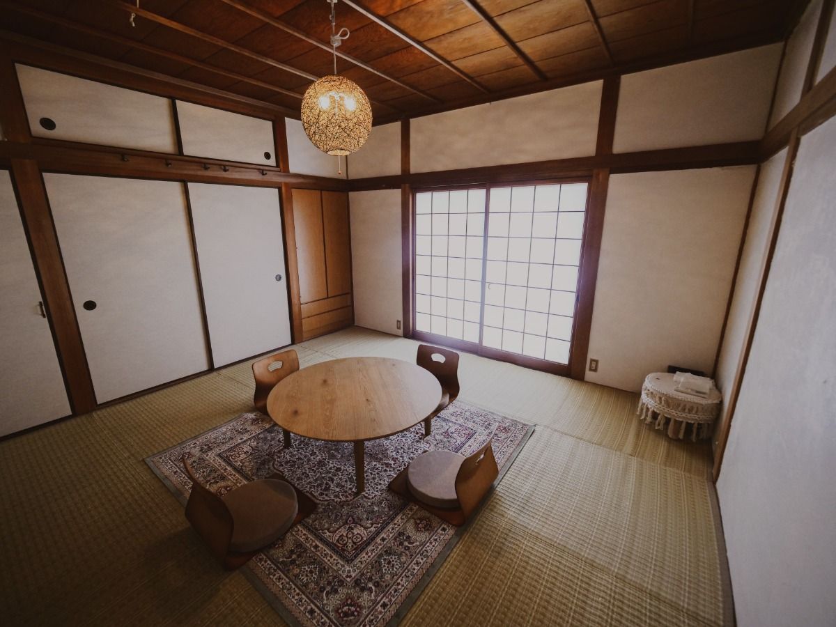 Room1