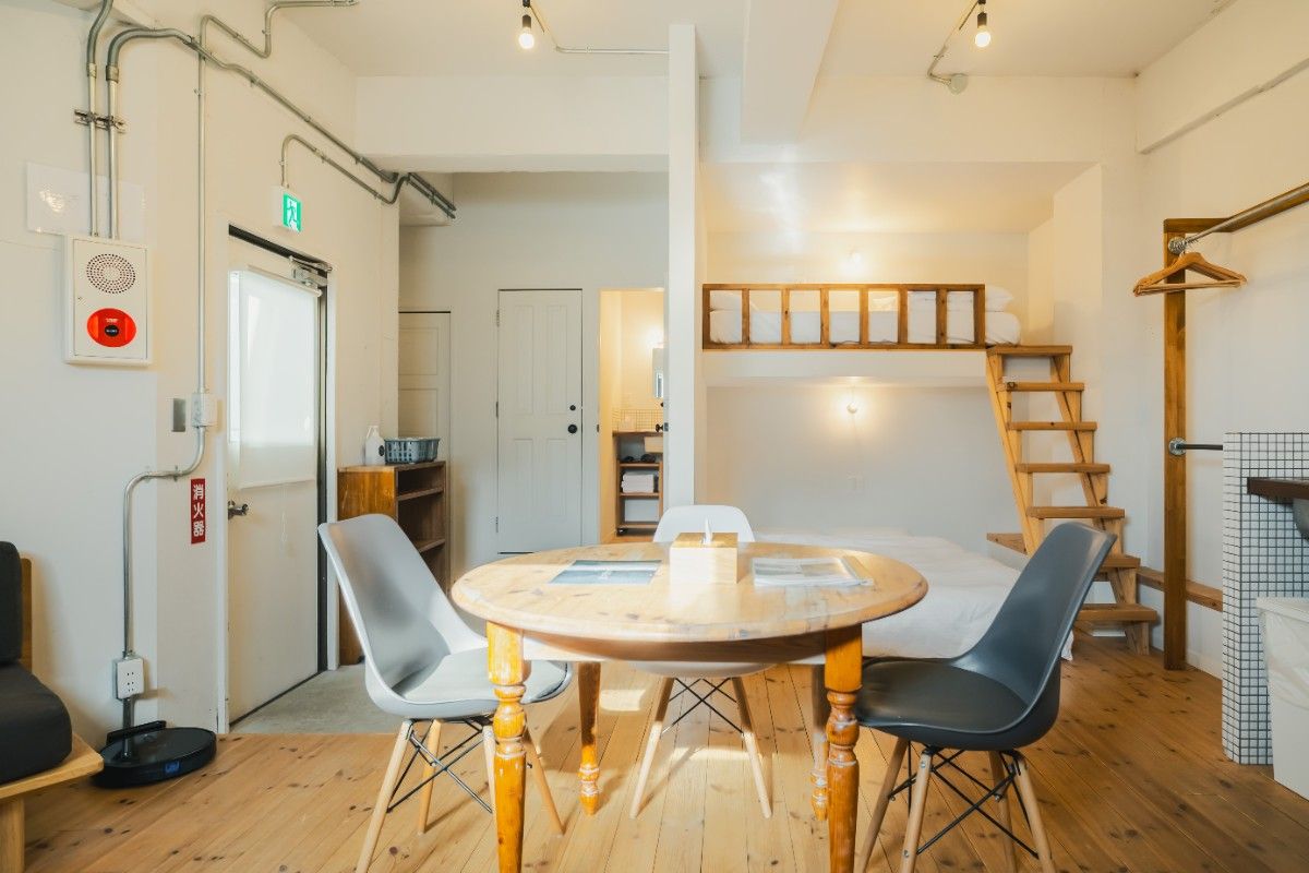 Studio Apartment