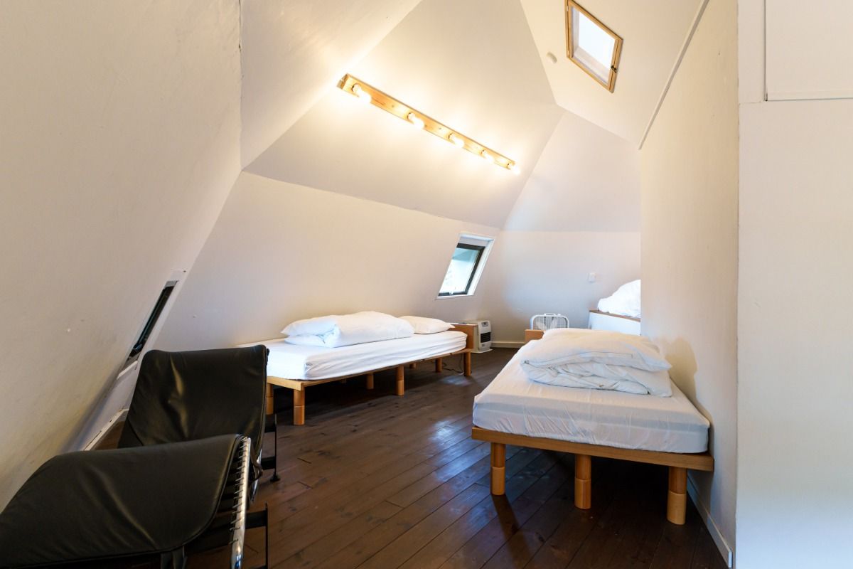 Room7 - 2