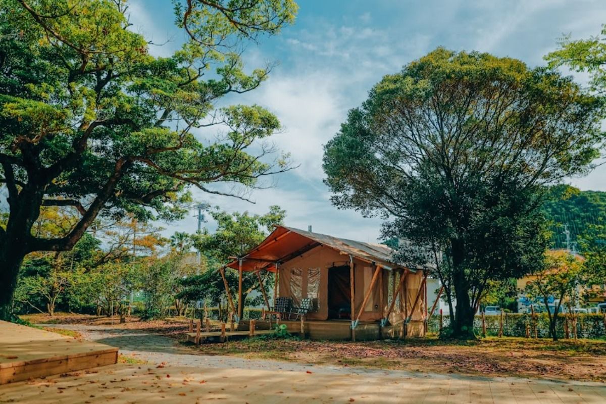 AOSHIMA PICNIC CLUB - 21