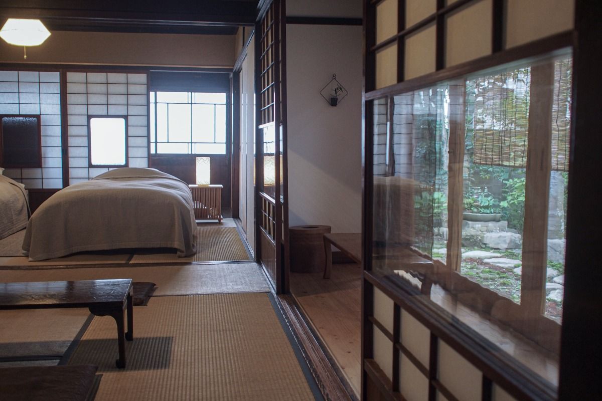 くらしのやど SHIKINOKASHA