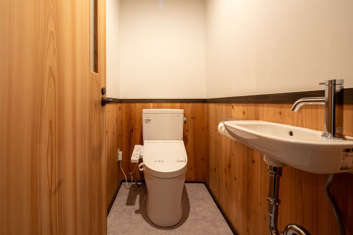 ROOMS1 - 4