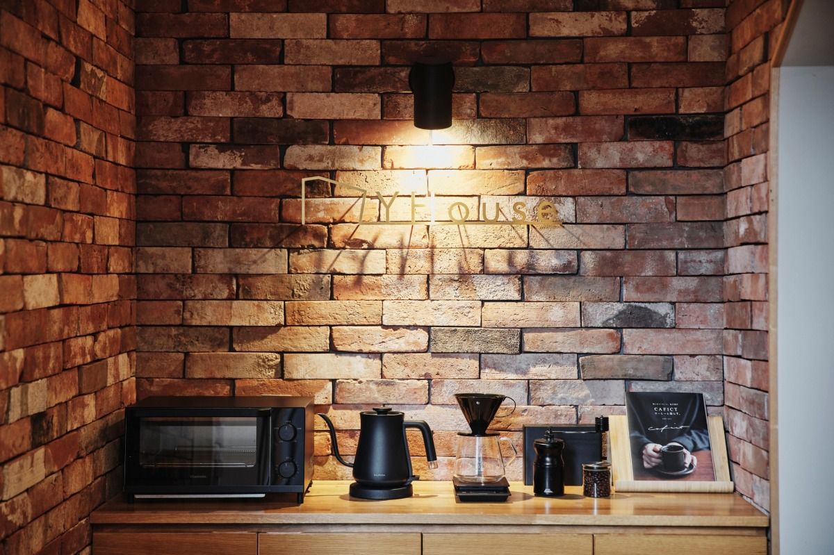 YHouse - 2