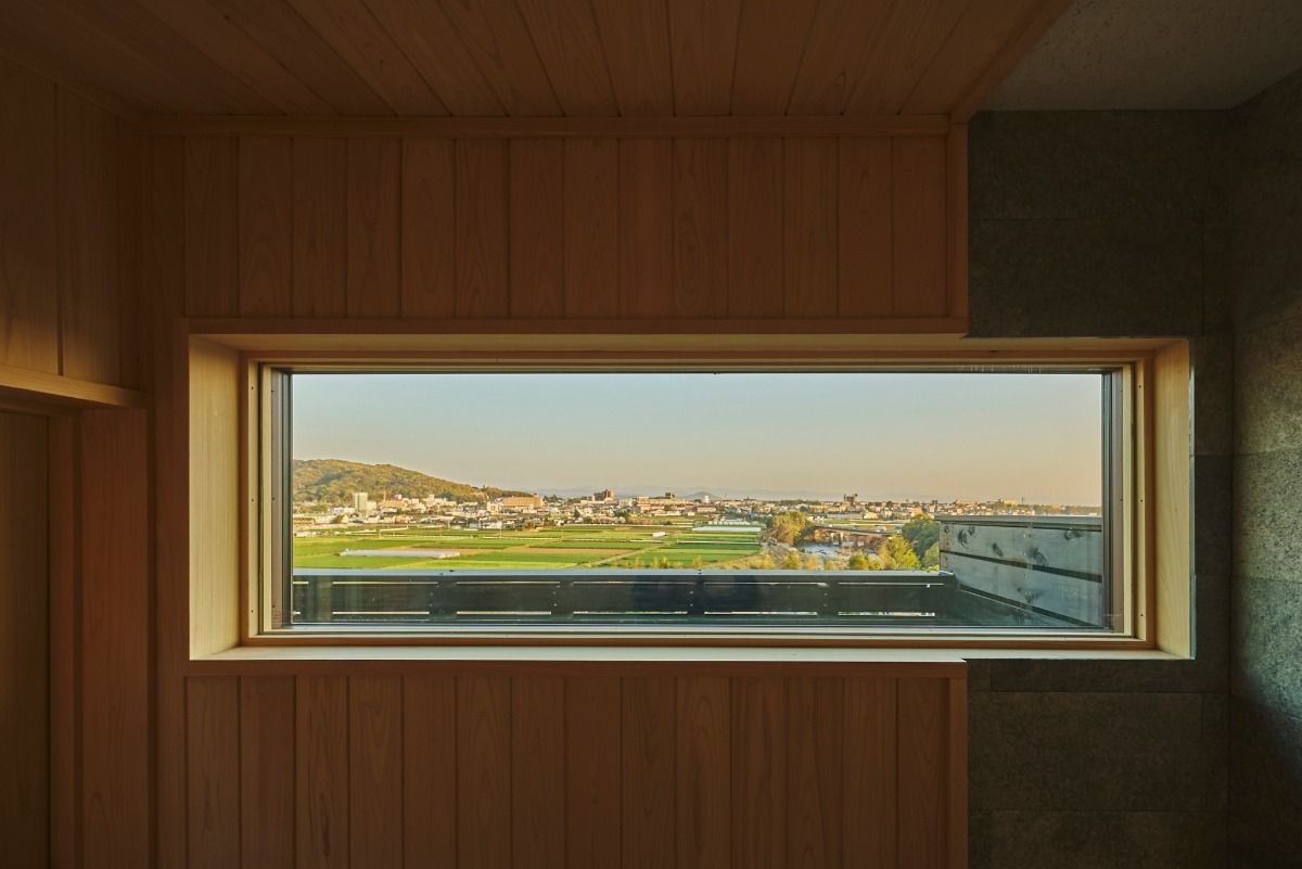 YHouse - 17