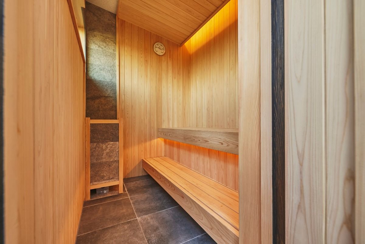 YHouse - 18