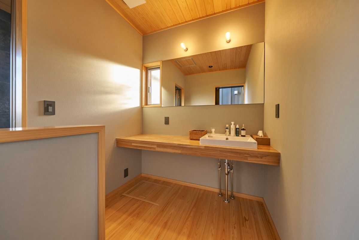 YHouse - 22
