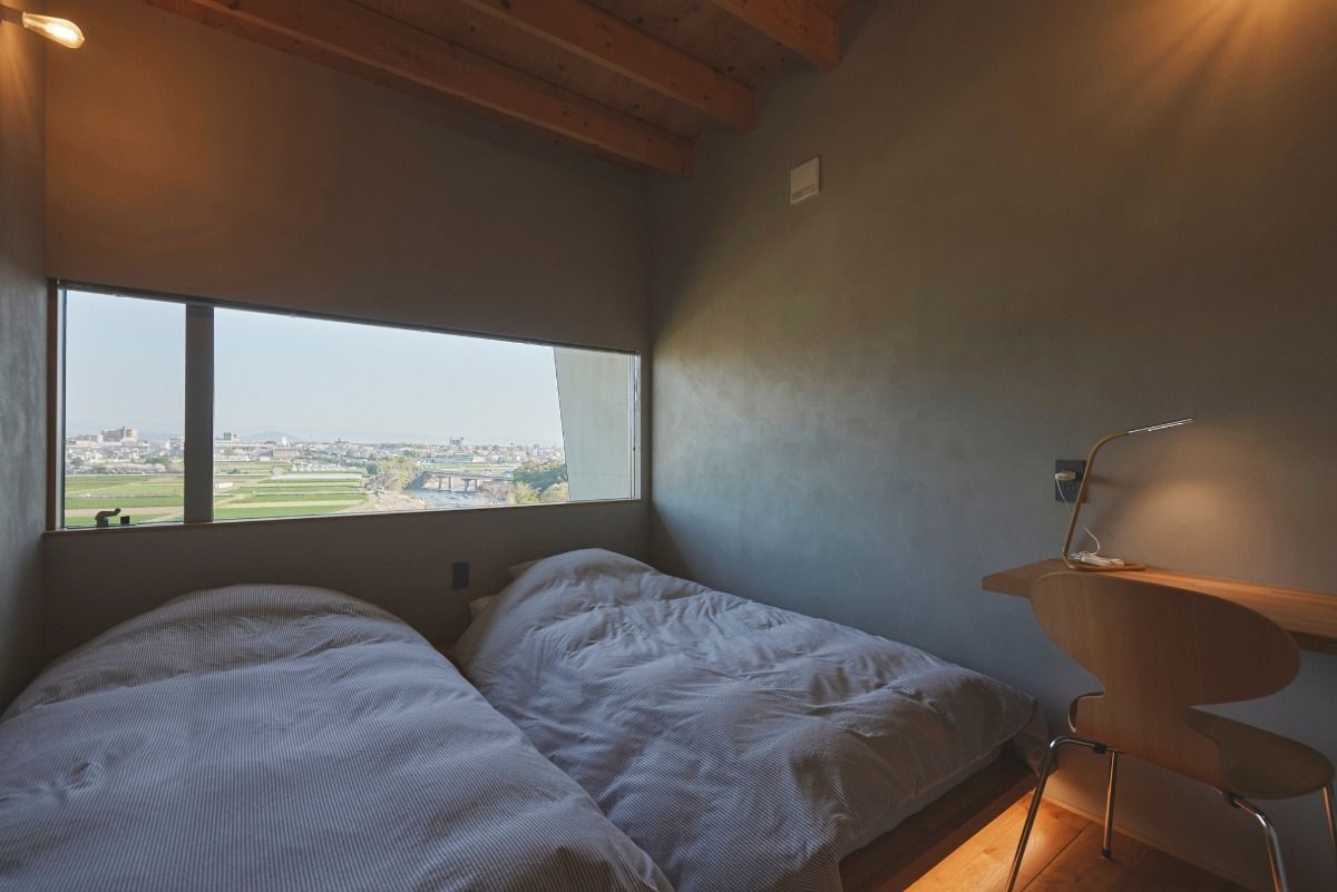 YHouse - 30