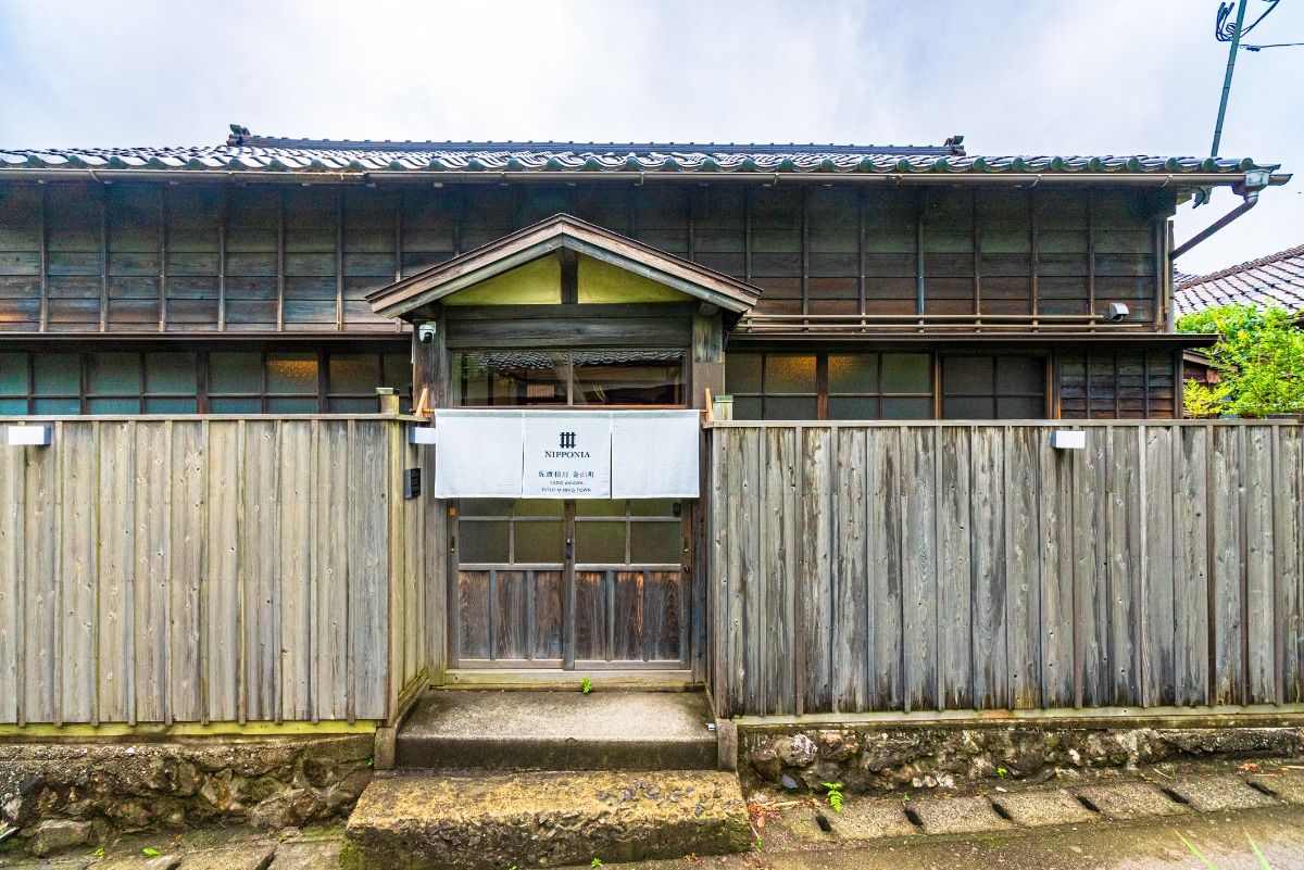 はなれ－山の上－【左門町】一棟貸古民家特別室｜74平米