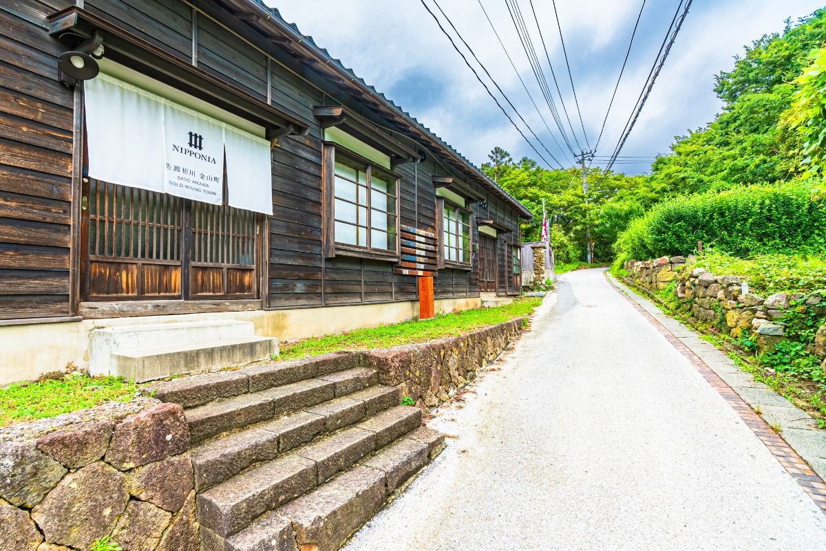 はなれ－山の上－【山師 新五郎】一棟貸古民家客室｜57平米