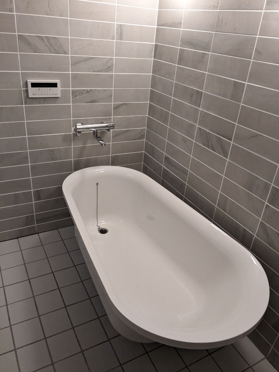 Room No.203 - 4