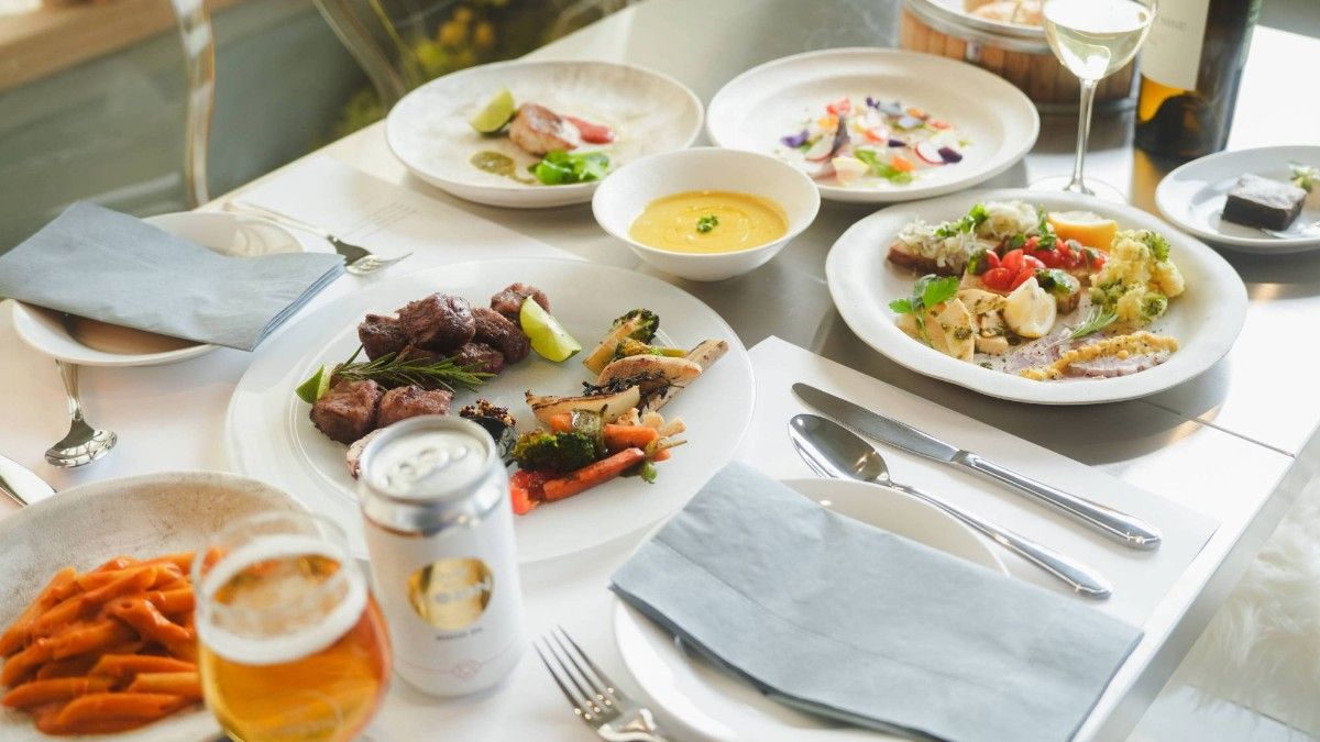 Over the MOON - 2