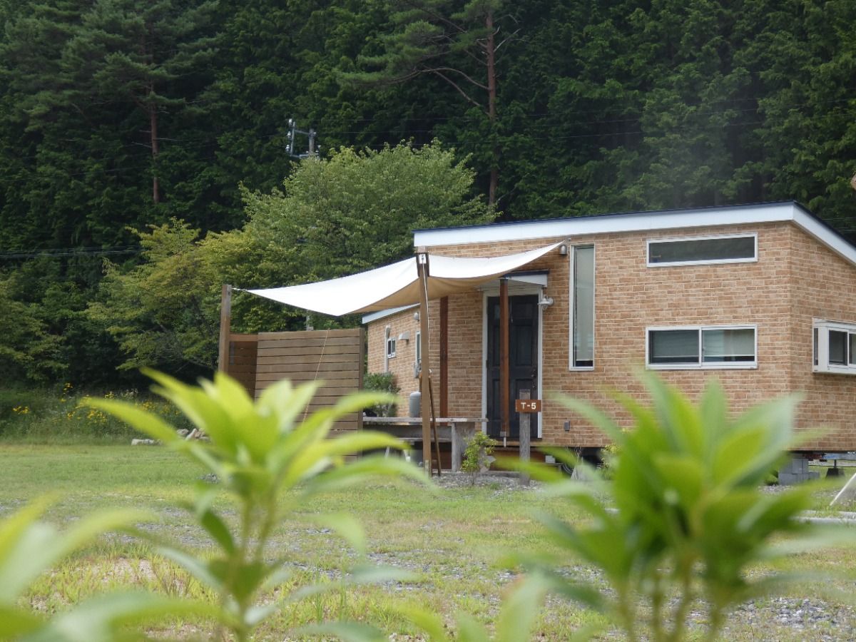 TINY HOUSE C (shower type)