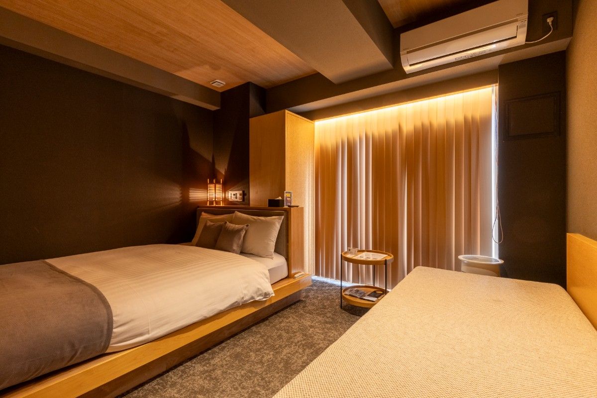 HOTEL TOMOS ASAKUSA