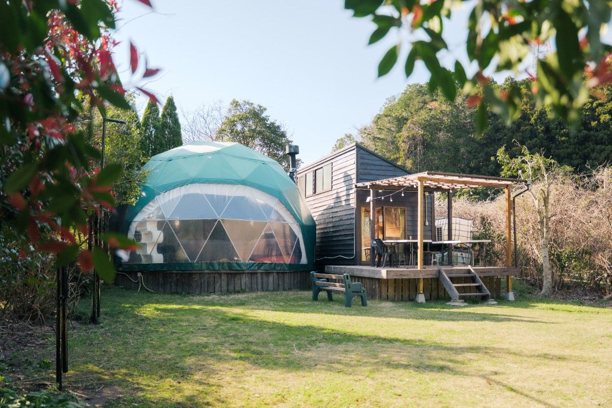Dome Glamp