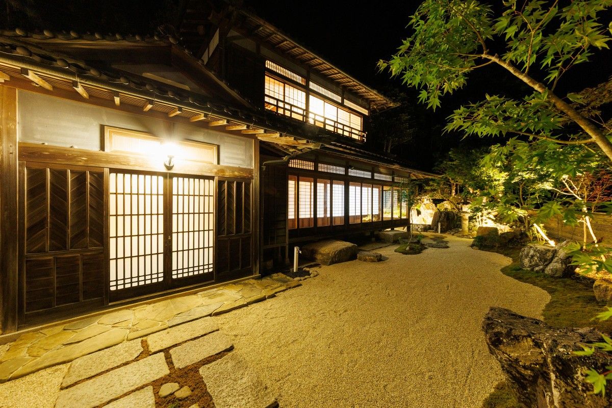 母屋‐OMOYA‐（定員8名）