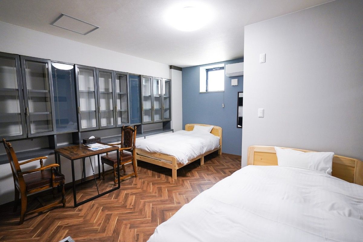 GOOD OLD HOTEL - 9