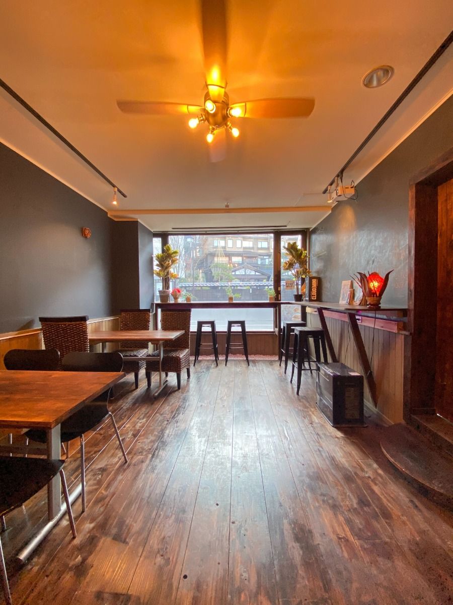 CAFE&BAR