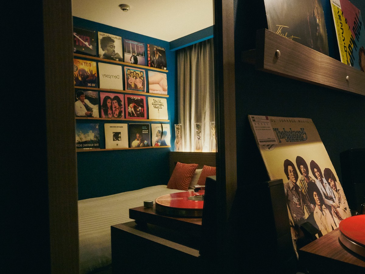 HOTEL SHE, OSAKA