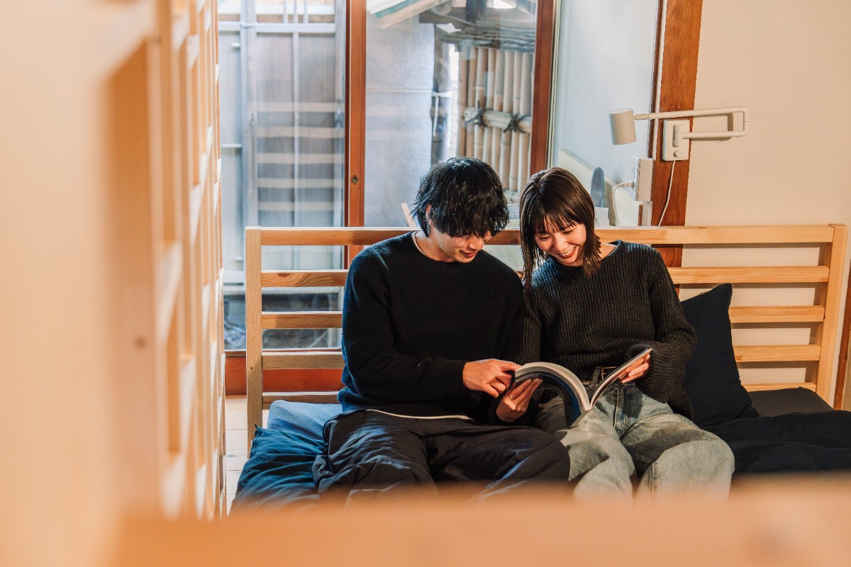 うみの図書館 (泊まれる図書館) - 2