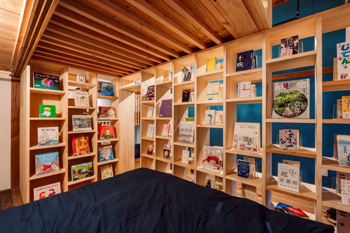 うみの図書館 (泊まれる図書館) - 7