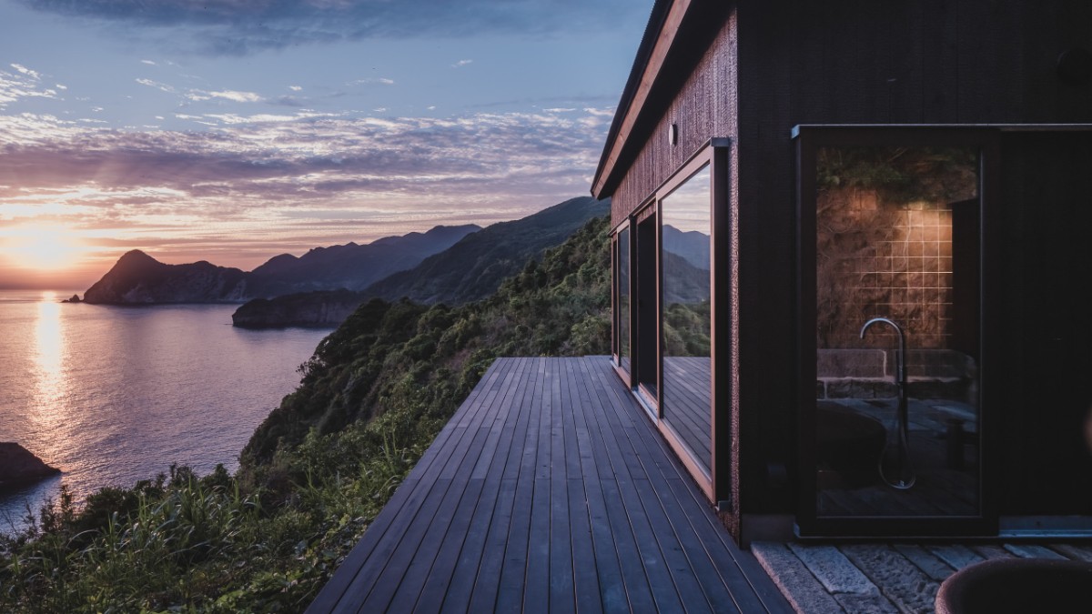 Cliff Cabin 