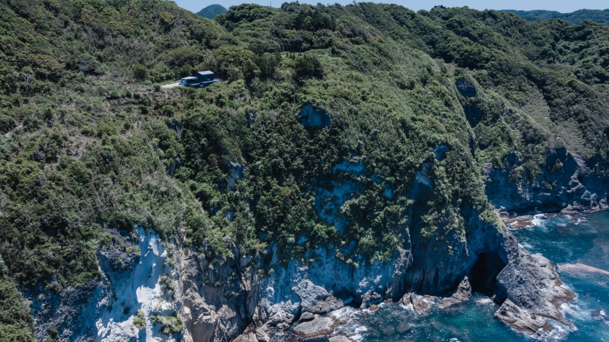 Cliff Cabin  - 2