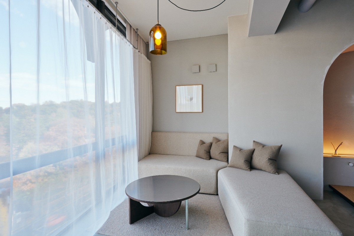 City View Suite – High Floor - 4