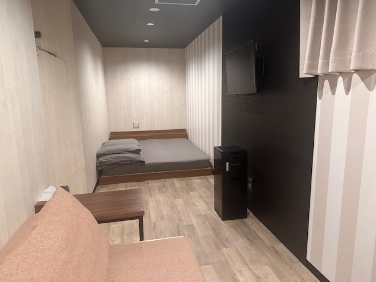 クイーンルーム＊鍵付き完全個室＊ - 2