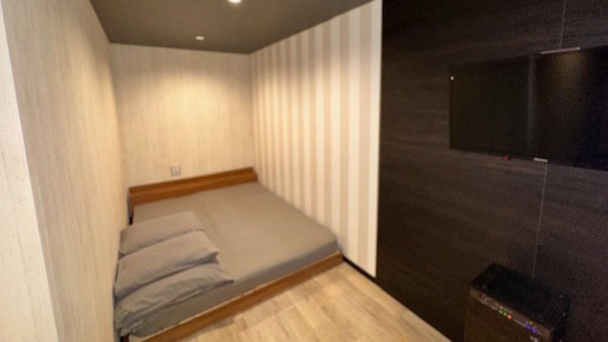 クイーンルーム＊鍵付き完全個室＊