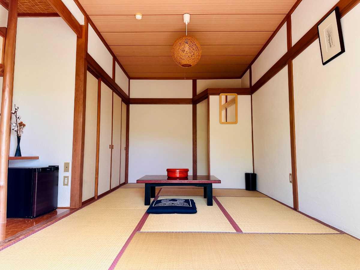 七時雨山を望む【和室スタンダード】トイレなし