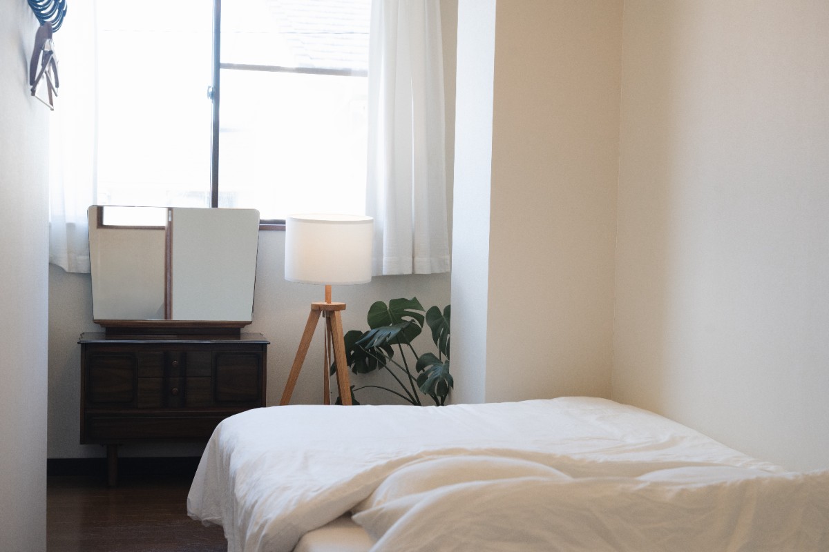 SUNSET ROOM