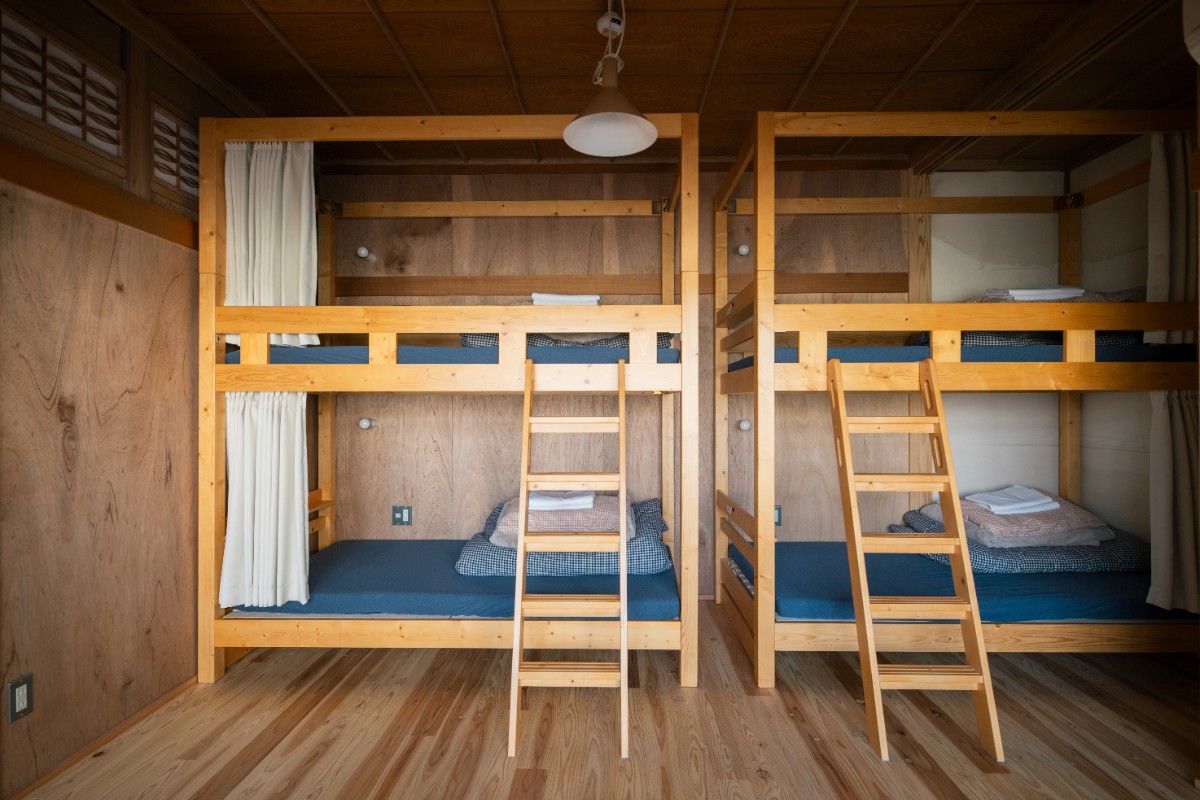 ドミトリー｜女性専用・4人部屋