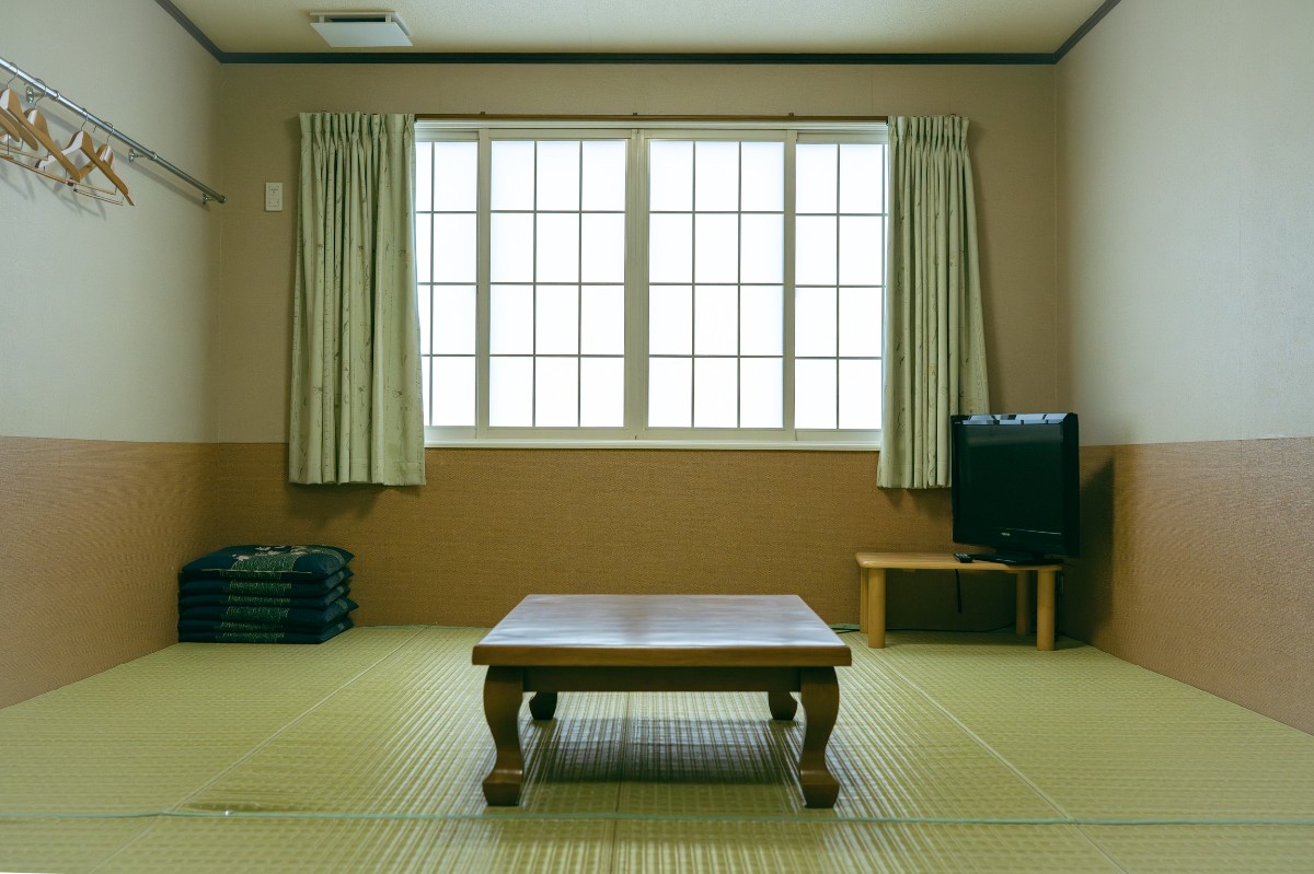 Room only –Japanese-Style Large Room - 2