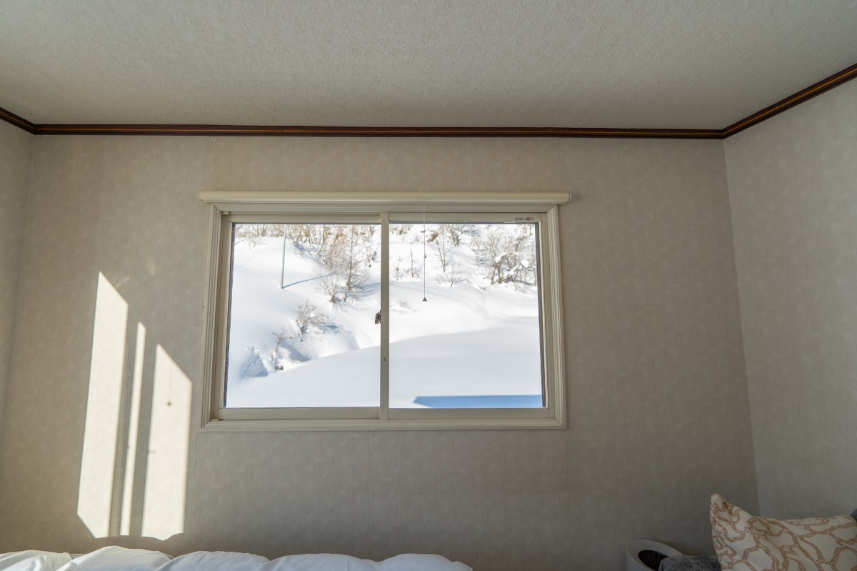 Room only – Western-style room with private bath and toilet - 2