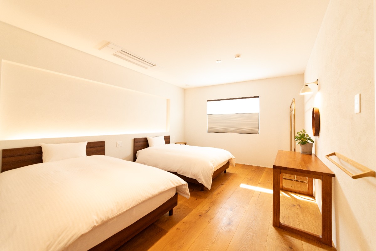 小豆島の貸切宿「おぼろととろろ」 - 2